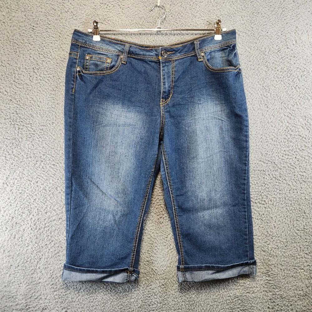 Earl Jean Capris Womens Size 16 (Fits Waist‎ 36) Blue Embellished Pockets Cuffed
